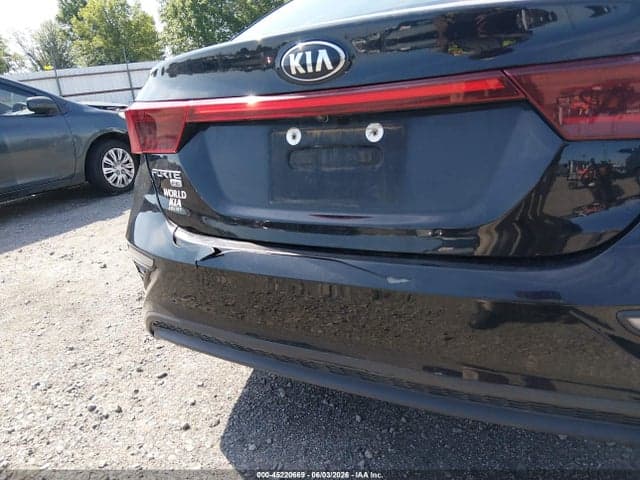 2021 KIA FORTE FE 19