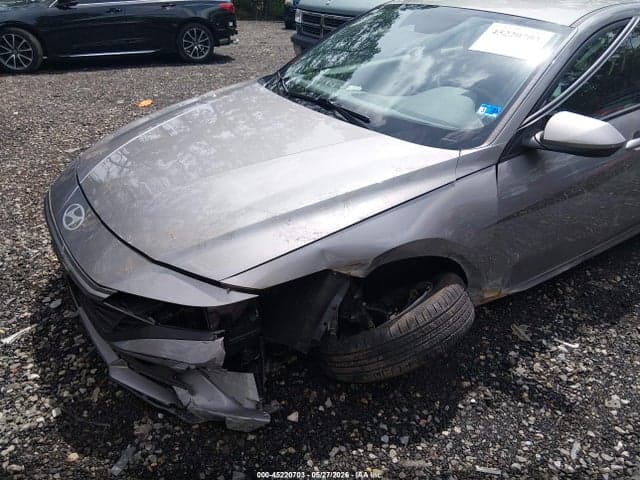 2024 HYUNDAI ELANTRA SE 6