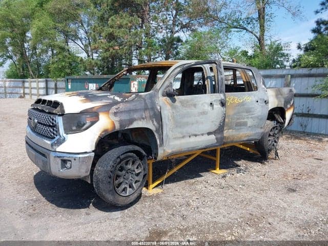 2020 TOYOTA TUNDRA SR5 2