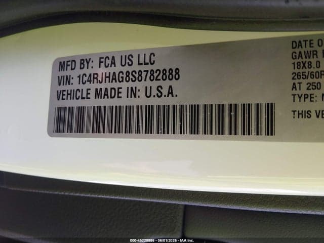 2025 JEEP GRAND CHEROKEE LAREDO X 4X4 9