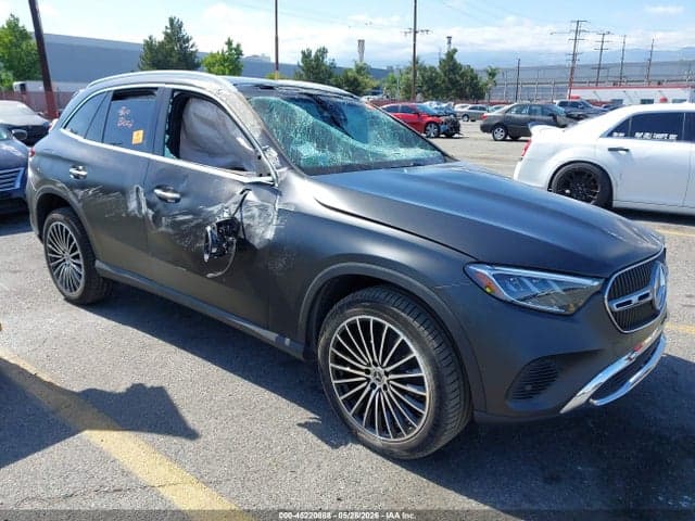 2026 MERCEDES-BENZ GLC 300