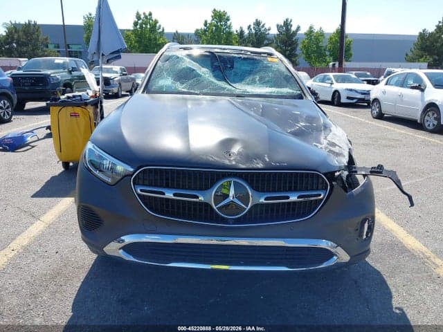 2026 MERCEDES-BENZ GLC 300 11