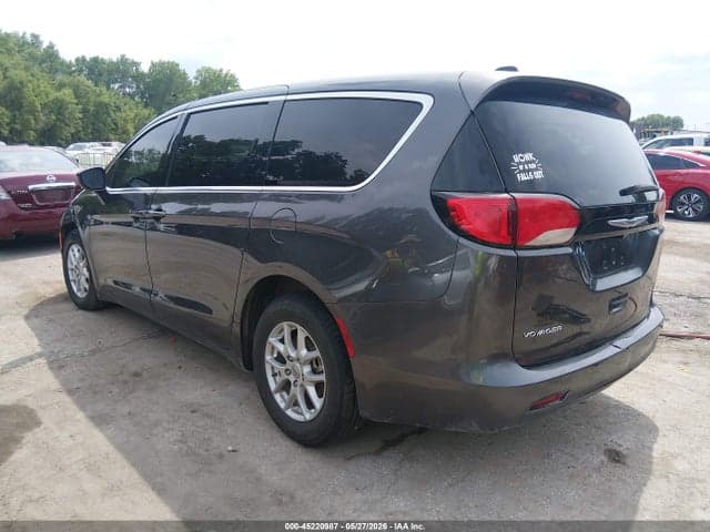 2023 CHRYSLER VOYAGER LX 3