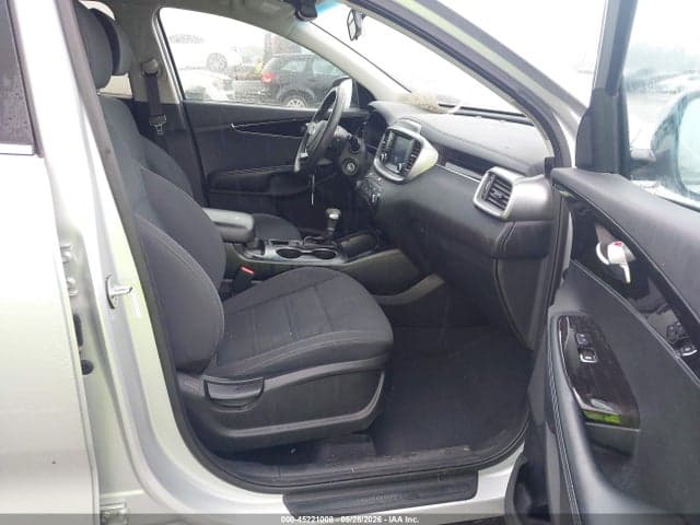2020 KIA SORENTO 3.3L LX 5