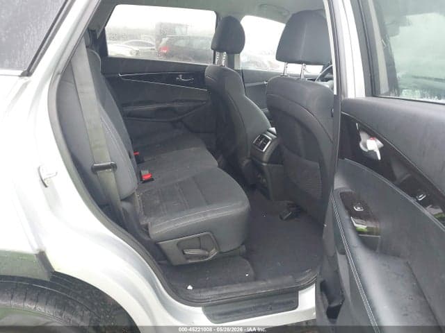 2020 KIA SORENTO 3.3L LX 8