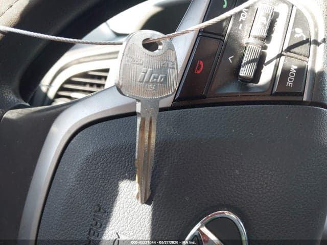 2018 HYUNDAI ELANTRA SE 11