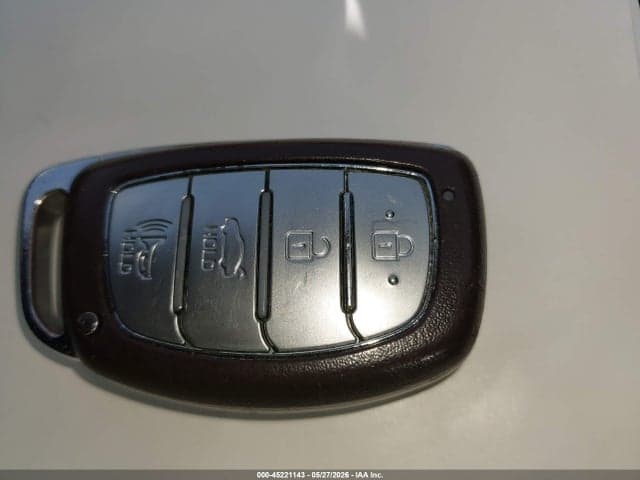 2020 HYUNDAI ELANTRA VALUE EDITION 11