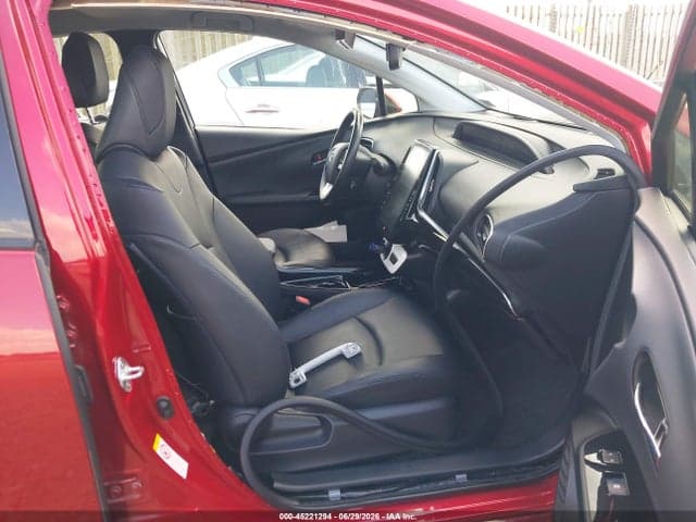 2017 TOYOTA PRIUS PRIME ADVANCED 5