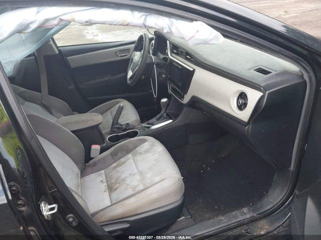 2018 TOYOTA COROLLA LE 5