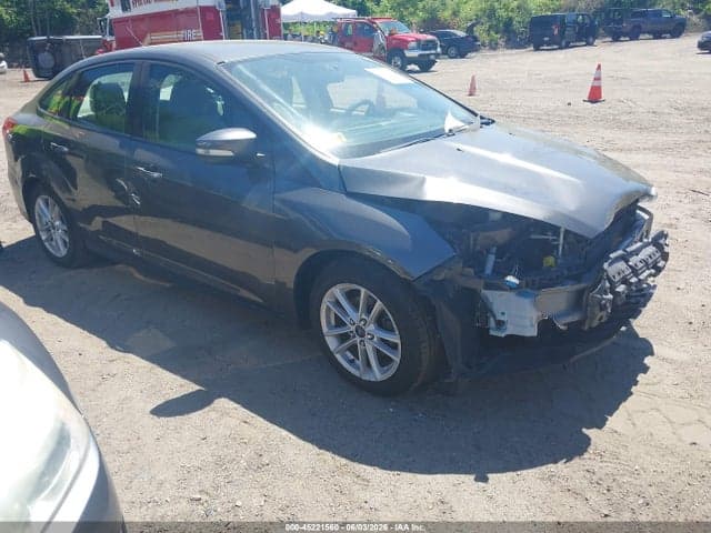 2017 FORD FOCUS SE 1