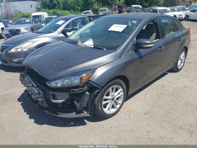2017 FORD FOCUS SE 2