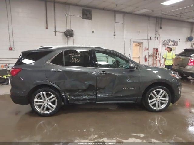 2018 CHEVROLET EQUINOX PREMIER 13