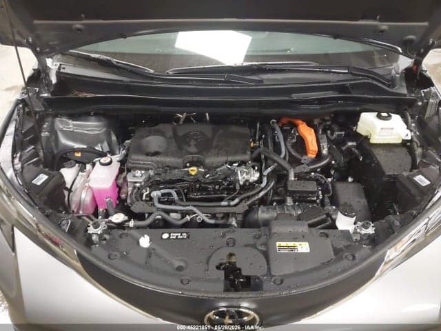 2026 TOYOTA SIENNA LE 10