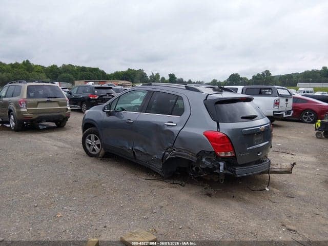 2019 CHEVROLET TRAX LT 3