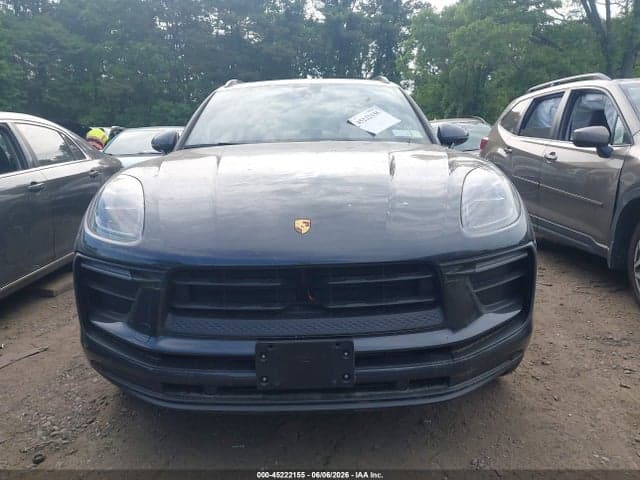 2026 PORSCHE MACAN T 6