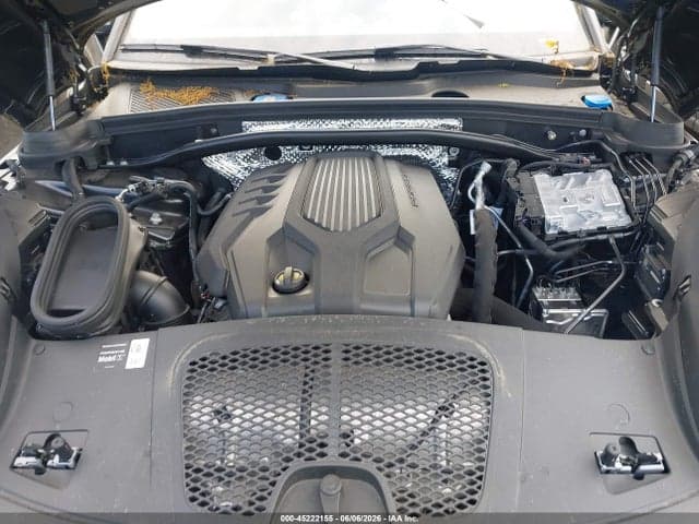 2026 PORSCHE MACAN T 10