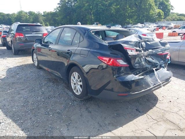 2025 TOYOTA CAMRY LE 3