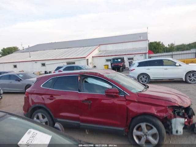 2017 LINCOLN MKC PREMIERE 14