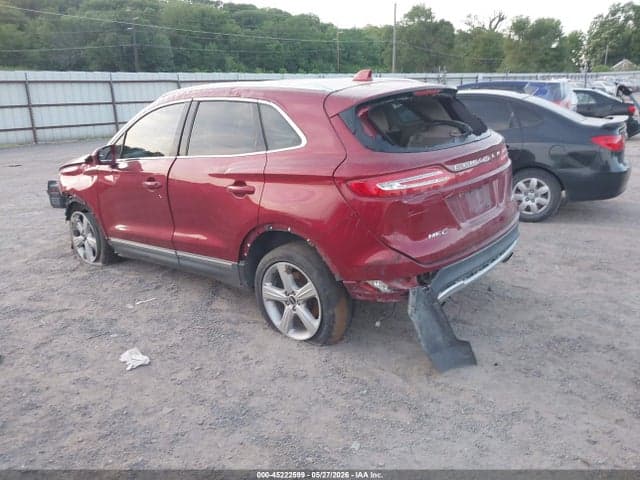 2017 LINCOLN MKC PREMIERE 3