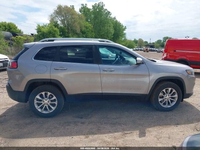 2019 JEEP CHEROKEE LATITUDE 4X4 15