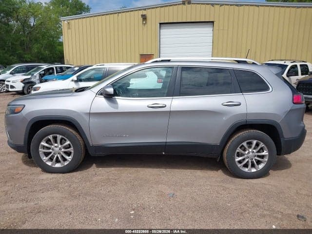 2019 JEEP CHEROKEE LATITUDE 4X4 16