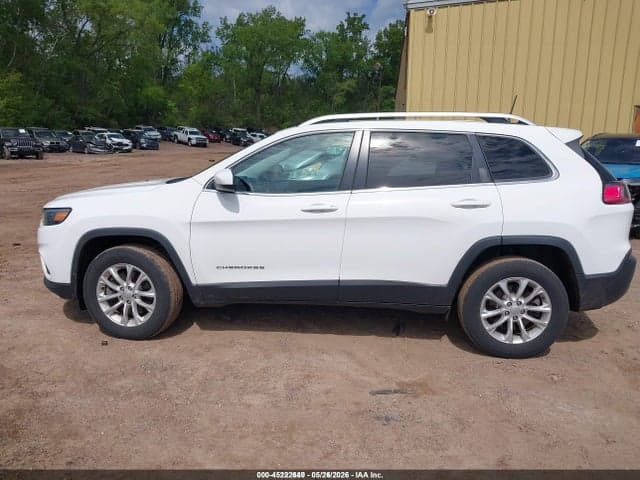 2019 JEEP CHEROKEE LATITUDE 4X4 16