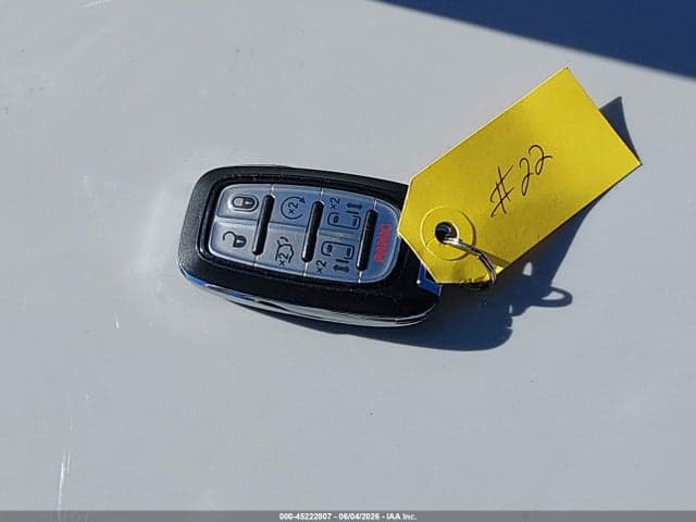 2021 CHRYSLER PACIFICA HYBRID LIMITED 11