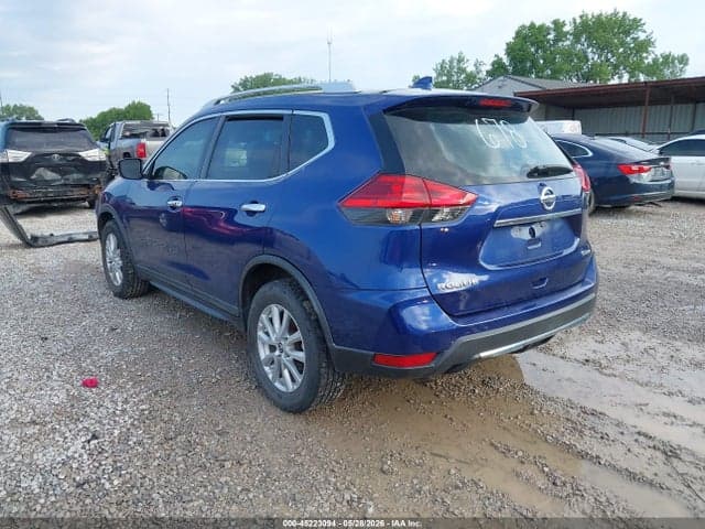 2017 NISSAN ROGUE SV 3