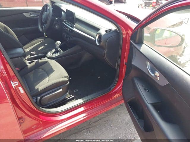 2022 KIA FORTE LXS 5