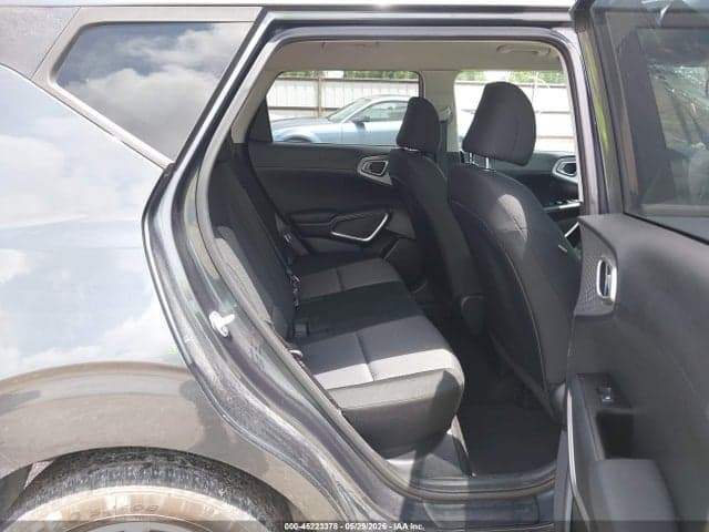 2024 KIA SOUL LX 8
