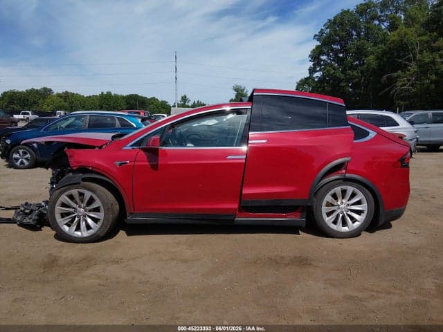 2018 TESLA MODEL X 15