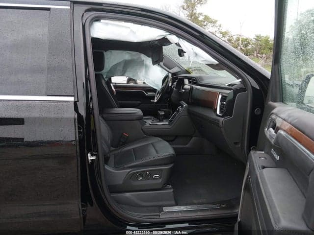 2025 GMC SIERRA 1500 4WD SHORT BOX DENALI 5