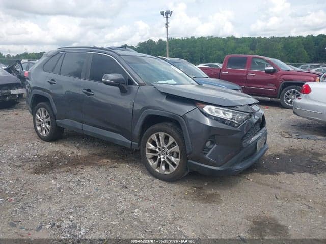 2020 TOYOTA RAV4 XLE PREMIUM 1