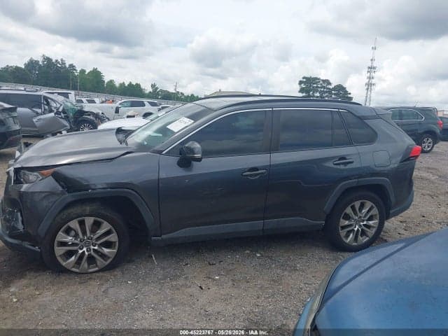2020 TOYOTA RAV4 XLE PREMIUM 14