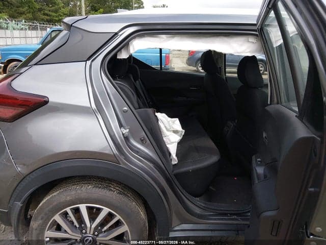 2023 NISSAN KICKS SV XTRONIC CVT 8