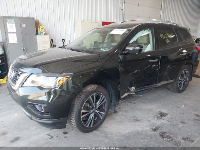 2019 NISSAN PATHFINDER PLATINUM 2