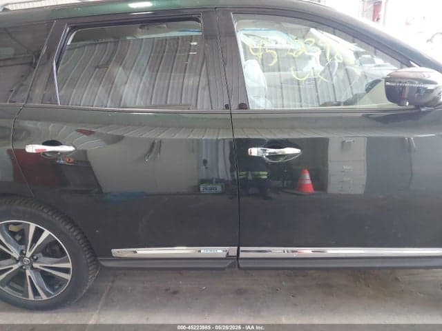 2019 NISSAN PATHFINDER PLATINUM 13