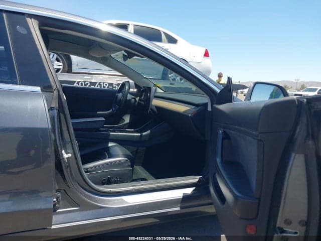 2018 TESLA MODEL 3 LONG RANGE/MID RANGE 5