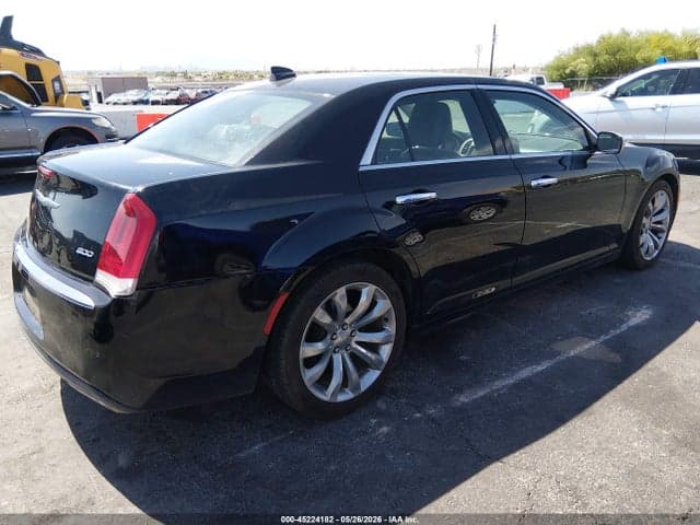 2020 CHRYSLER 300 LIMITED 4
