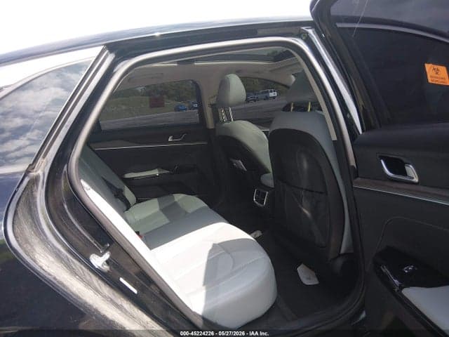 2021 KIA K5 EX 8