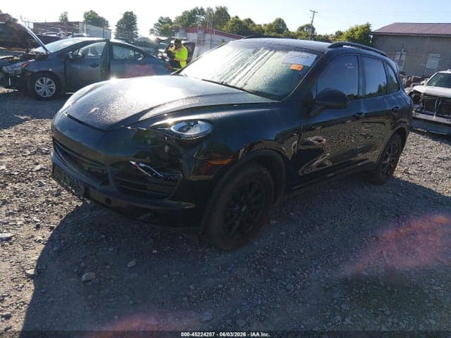 2012 PORSCHE CAYENNE 2
