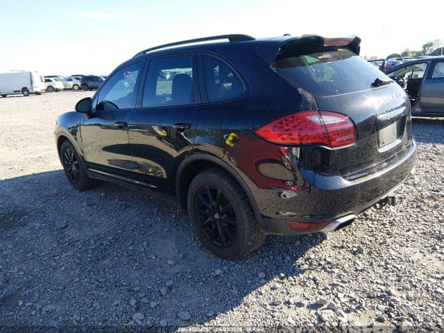 2012 PORSCHE CAYENNE 3