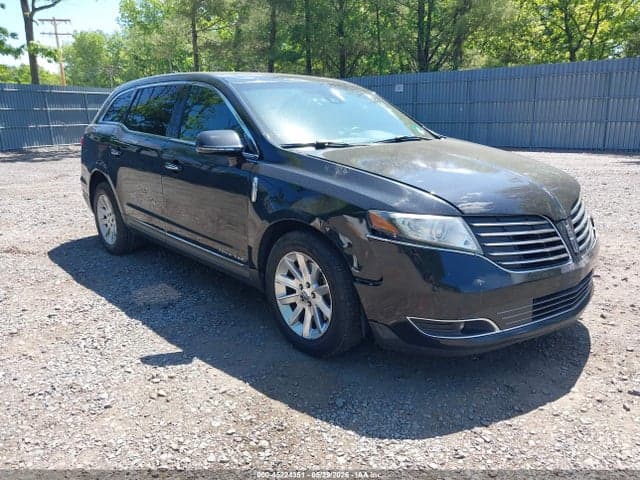 2018 LINCOLN MKT LIVERY