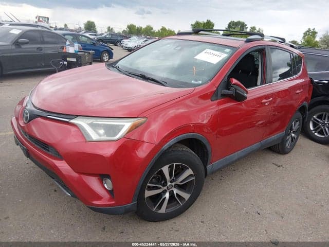 2017 TOYOTA RAV4 XLE 2
