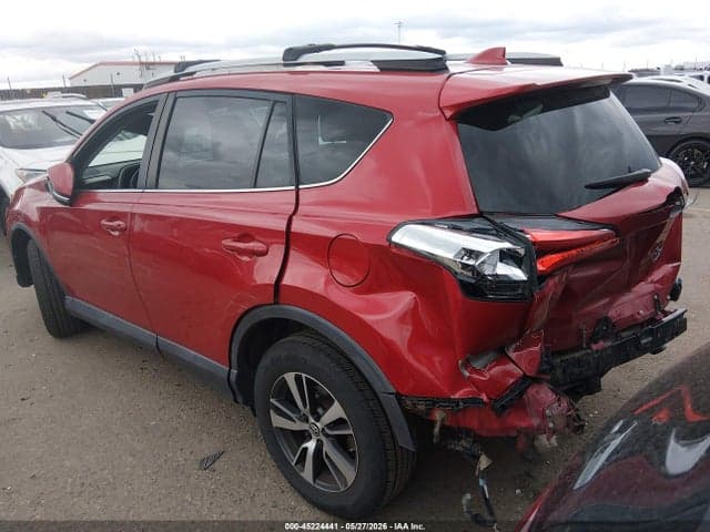 2017 TOYOTA RAV4 XLE 3