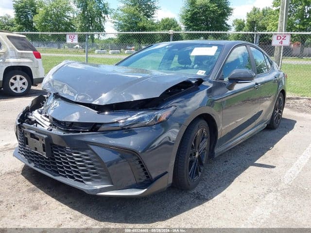 2025 TOYOTA CAMRY SE 2