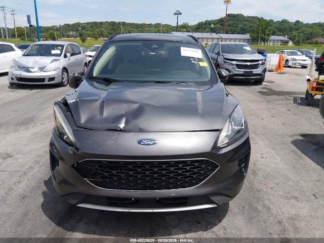 2020 FORD ESCAPE SE 12