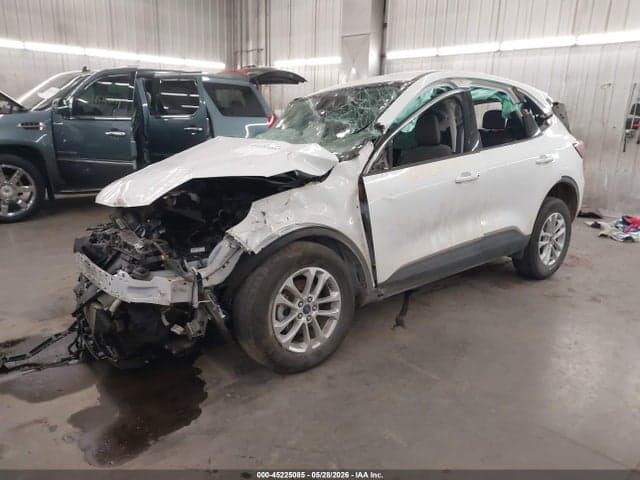 2022 FORD ESCAPE SE 2