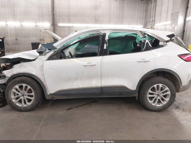 2022 FORD ESCAPE SE 14