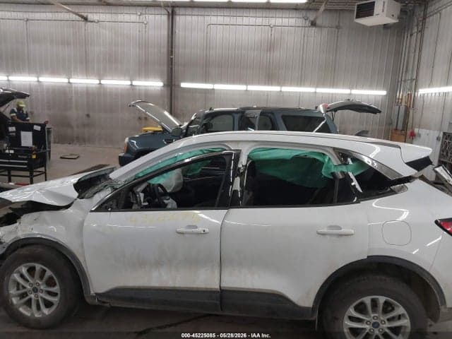 2022 FORD ESCAPE SE 6